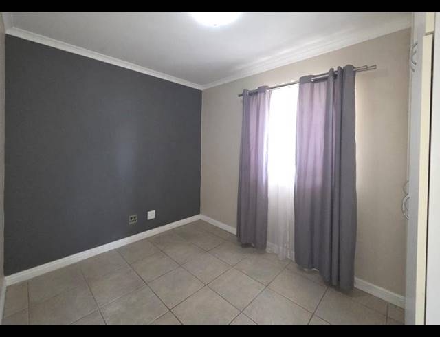 2 BEDROOM APARTMENT FOR SALE IN TYGER WATERFRONT